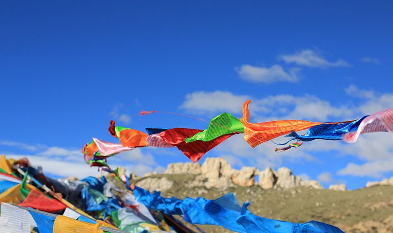Conoce mejor el Tíbet, una de las cunas de las Japa Malas - Banderas al viento